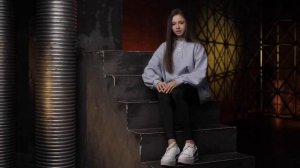 Камила Валиева отвечает на вопросы не о фигурном катании. Kamila Valieva answers questions.