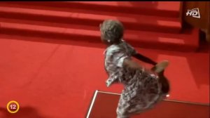 Не грози южному централу, попивая сок у себя на квартале. Флекс бабок