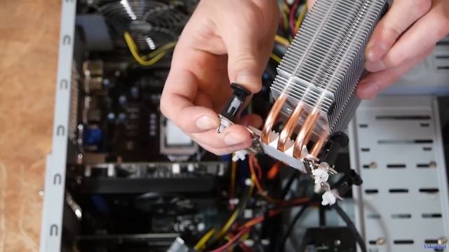 Распаковка и установка кулера DeepCool GAMMAXX 300 смотреть онлайн