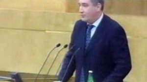 Рогозин пародирует Саакашвили.