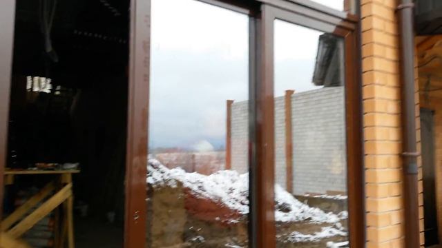 Двухстворчатая портальная дверь