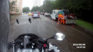 CTX700 по лужам