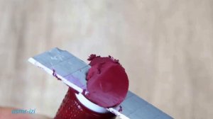 АСМР мыло и помада 22/Странное удовлетворяющее и расслабляющее видео нарезка мыла и губной помады.