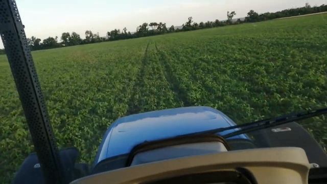 Внесення раундапу по сої 13.06.19р смотреть онлайн