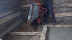 Стяжка пола в бане своими"кривыми" руками