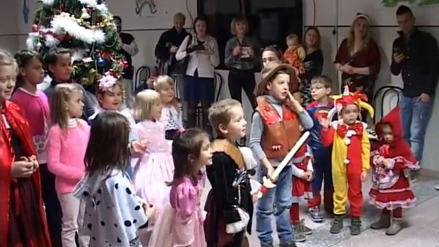 Детский русский праздник "Ёлка" в Имоле 2015 смотреть онлайн
