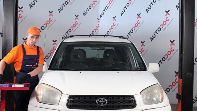 Как да сменим Пера за чистачки предни на TOYOTA RAV4 ИНСТРУКЦИЯ