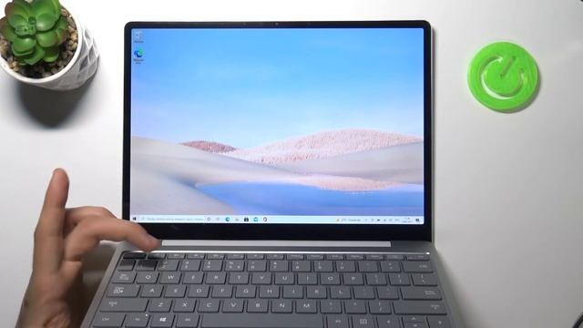 Как менять яркость экрана и громкость на Microsoft Surface Go без кнопки FN?