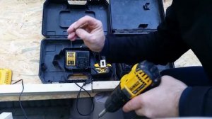 Обзор инструмента. Аккумуляторный шуруповерт DeWalt DCD780 после трех лет эксплуатации.