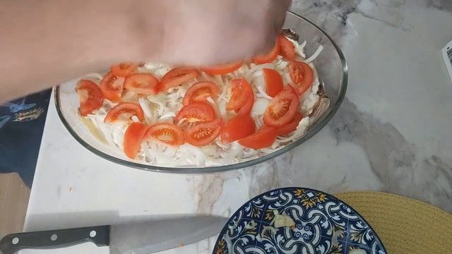 ГОТОВЛЮ УЖИН, ФИЛЕ ГОРБУШИ В ДУХОВКЕ С ПОМИДОРАМИ И МОРКОВЬЮ