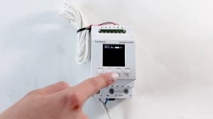 Терморегулятор с термопаузами и ЖК-дисплеем ТР32У3