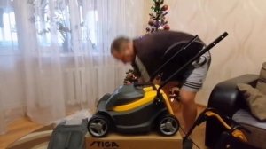 Распаковка — Газонокосилка электрическая Stiga Collector 35 E