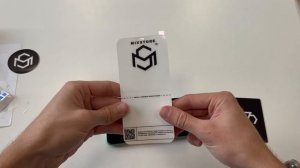 Пошаговая видео-инструкция. Как наклеить защитную гидрогелевую пленку на телефон и часы.