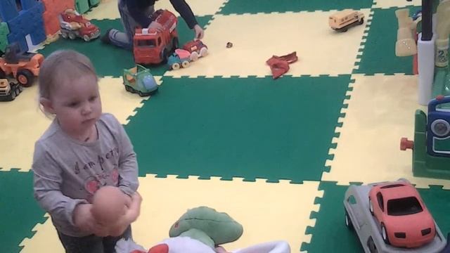 ВЛОГ,ГУЛЯЕМ,Детская КОМНАТА Аура-Сургут смотреть онлайн