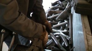 Автомобиль УАЗ . УАЗ Патриоn - ремонт выхлопной системы.  Uaz patriot