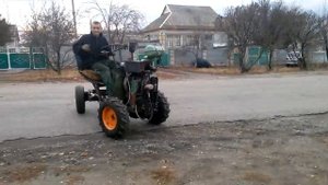 Самодельный трактор с двигателем Зид-4.5 V-1.