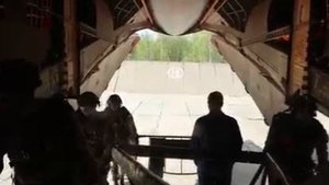 Десантирование ВДВ ВС РФ .