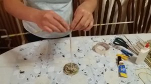 Мастер класс 3 Статуэтки африканки из газетных трубочек Часть 1