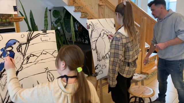 ВЛОГ |? ДОЧКА В ШКОЛЕ РИСОВАНИЯ Studio47 занятия по живописи, графике, крафту и кулинарии смотреть онлайн