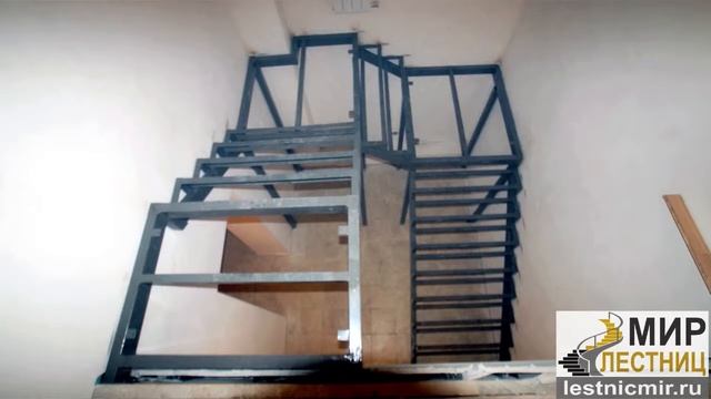 Металлический каркас лестницы с двумя площадками Наро Фоминск обзор смотреть онлайн