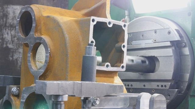 фрезеровка посадочных мест подшипников корпуса редуктора