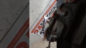 тиски с эксцентриком ( быстрый зажим ) серийка предположительно импорт