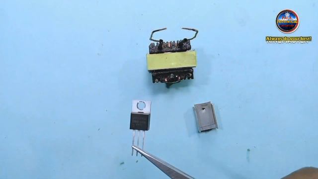 How To Make 3.7 Volt DC To 11000 Volts AC Converter !! High Voltage Transformer⚡😲😱🤯 смотреть онлайн