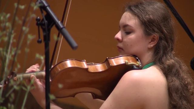 Snezhana Pashchenko (Russia), X International Balys Dvarionas Competition for Young Violinists смотреть онлайн