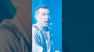 Сергей Соседов поет Одиночество сердец🤣🤣🤣🤣🤣пишите комменты,мне интересно ваше мнение