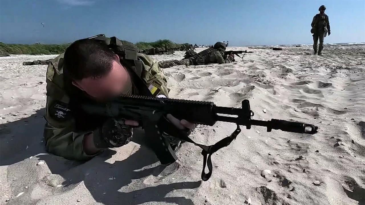 Болельщики разных футбольных клубов сражаются в одном подразделении "Эспаньола"