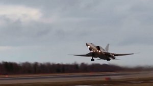 Четыре стратегических бомбардировщика Ту-95МС выпустили рекордное количество «Гераней» по Киеву