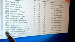 Windows требует отформатировать диск с файлами , что делать?#1