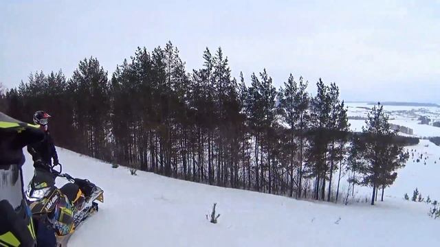 Копаем, роем, пашем!!! Снегоход Ski-doo. смотреть онлайн