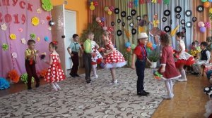 Танец "Королева красоты"