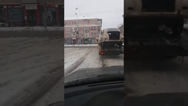 ГАЗ М20 Победа 49г. Транспортировка на эвакуаторе в гараж. смотреть онлайн