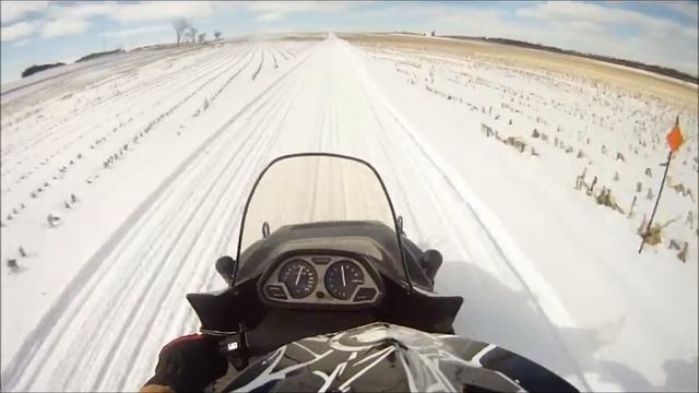 Yamaha Exciter 570 Snowmobile 90mph GoPro смотреть онлайн