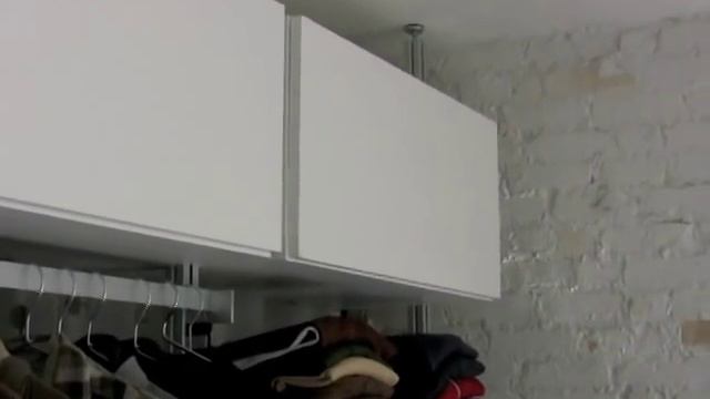 ISS Designs Modular Shelving NYC Double Room Divider смотреть онлайн