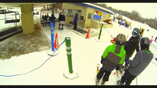 Skiing in Cascade Mountain смотреть онлайн