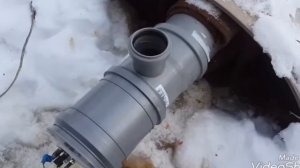 Как отогреть замерзшую канализацию. Мастеркласс. Смотреть до конца. )))