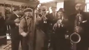 Happy Birthday(Лучшее Поздравление С Днём Рождения) Jazz Band