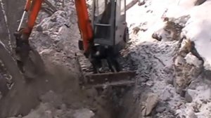 миниэкскаватор хитачи 40 копает