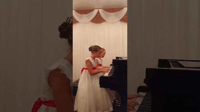 5.13 Инструментальный дуэт пос.Караваево Доницетти "Баркарола", Бетховен "Два немецких танца" смотреть онлайн