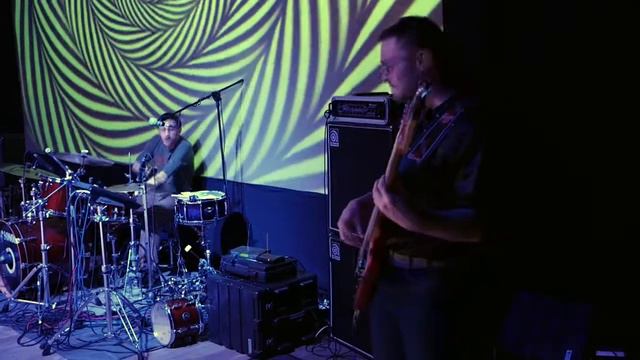 Андрей Дерзкий и Компания - Чёрно-белое регги [Premier-ballet show] смотреть онлайн