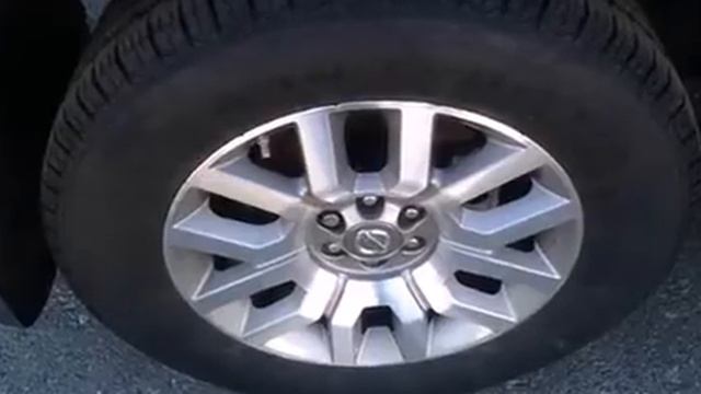 2012 Nissan Pathfinder LE 4X4 NAV смотреть онлайн