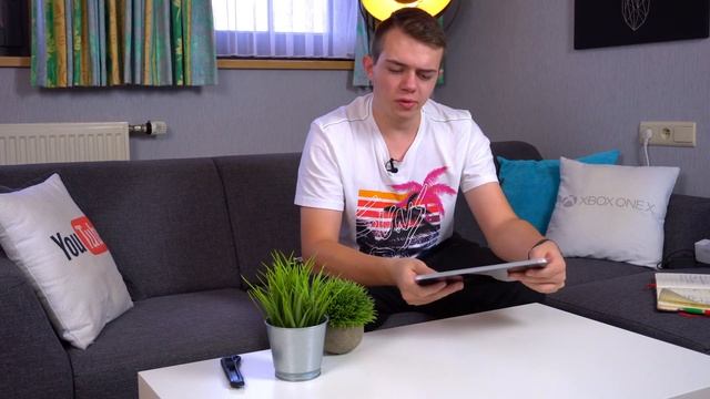 Microsoft Surface Go 2 - Unboxing, erster Eindruck & Neuerungen - Techcheck смотреть онлайн