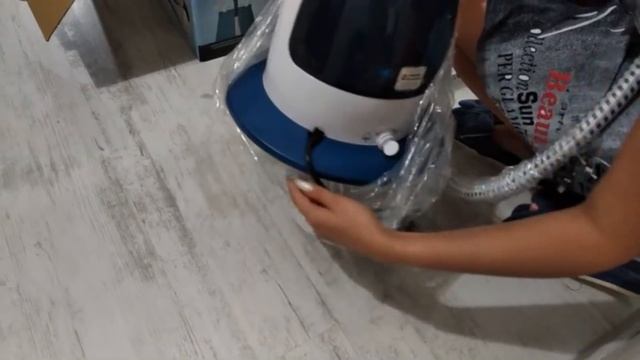 Диван, как новенький!!! Что купили Насте? Тоже хочу такой!!! смотреть онлайн