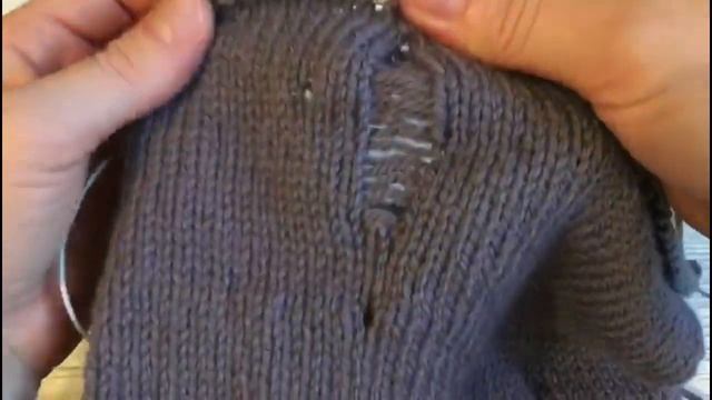 ВЯЖЕМ ШАПКУ БИНИ "ЛАКШЕРИ РВАНЬ" СПИЦАМИ / БЕСПЛАТНЫЙ МАСТЕР КЛАСС. KNITTED HAT
