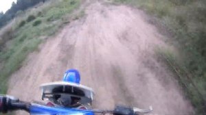 УЧУ ДЕВУШКУ КАТАТЬСЯ НА ПИТБАЙКЕ__ДЕВУШКА ПЕРВЫЙ РАЗ УПРАВЛЯЕТ МОТОЦИКЛОМ__ДЕВОЧКА ЗА РУЛЕМ ПИТБАЙК