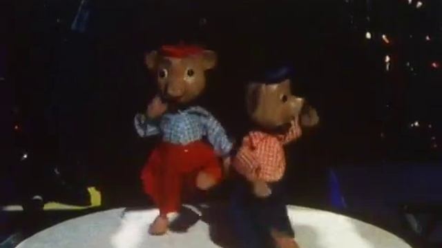 Depeche Mode - The Meaning Of Love.mp4 смотреть онлайн