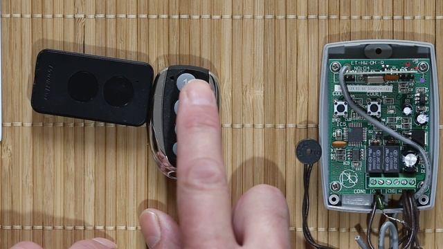 Как скопировать пульт от ворот или шлагбаума Дорхан смотреть онлайн